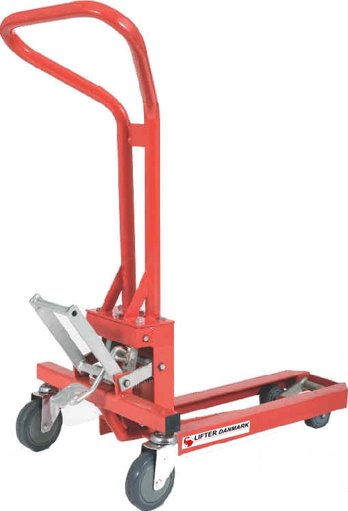 Transport af små paller. 1/4 palleløfter. Til butikker